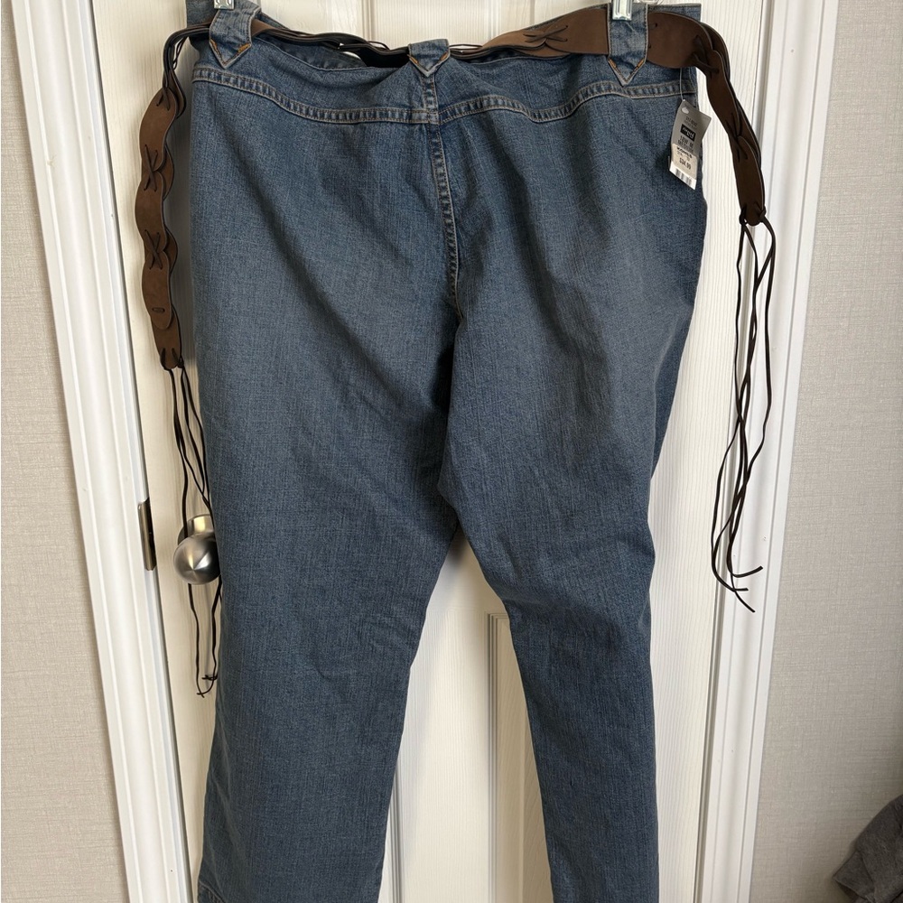 Riveted By Lee NWT Plus Size 18W High Rise Straight Leg Jeans Stretch w/ Belt - Picture 4 of 6